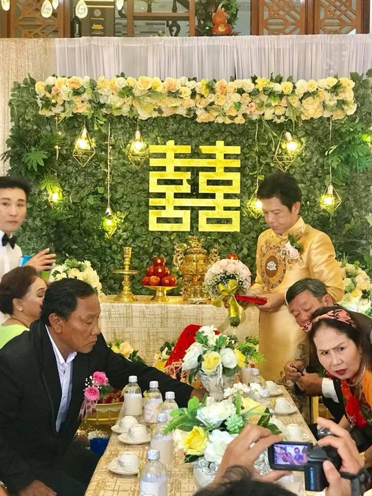Nghệ sĩ Trọng Nghĩa cưới vợ ở tuổi 52 - Ảnh 4. Nghệ sĩ Trọng Nghĩa cưới vợ ở tuổi 52 - Ảnh 4.