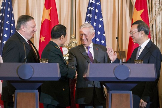 Mỹ yêu cầu Trung Quốc ngưng quân sự hóa biển Đông - Ảnh 1.
