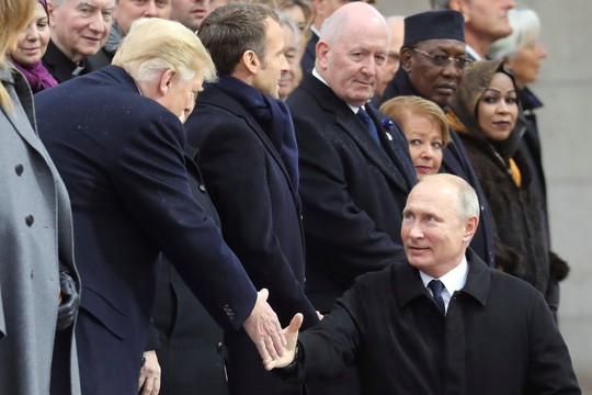 Tổng thống Pháp không nể mặt ông Trump - Ảnh 1.
