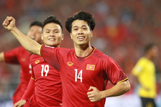 Clip Việt Nam - Malaysia 2-0: Chiến công trọn vẹn cho chủ nhà - Ảnh 7.