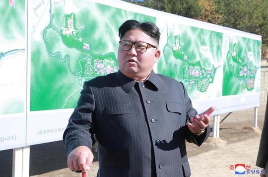 Ông Kim Jong-un bất ngờ thông báo thử thành công vũ khí chiến lược mới - Ảnh 1.
