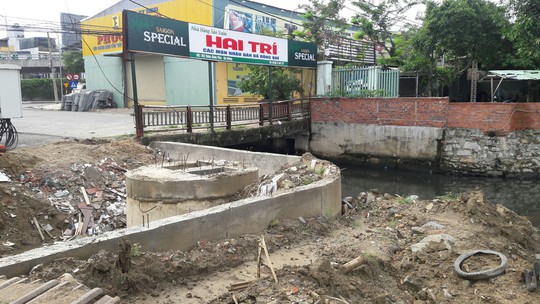Đà Nẵng: Dân kêu trời vì kênh, hồ điều tiết gây ô nhiễm triền miên - Ảnh 6. Đà Nẵng: Dân kêu trời vì kênh, hồ điều tiết gây ô nhiễm triền miên - Ảnh 6.