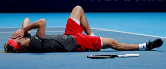 Djokovic thua sốc ở chung kết, Zverev vô địch ATP Finals 2018 - Ảnh 3.