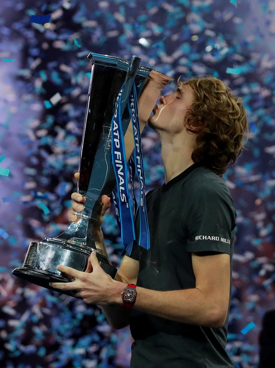 Djokovic thua sốc ở chung kết, Zverev vô địch ATP Finals 2018 - Ảnh 9.