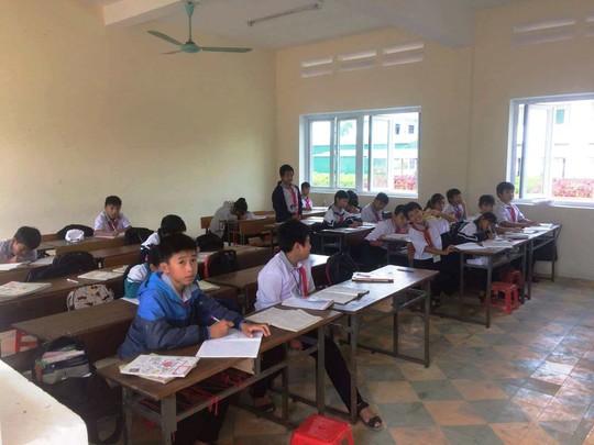 Bí thư Quảng Bình chỉ đạo xử lý nghiêm vụ tát 231 cái vào má học sinh - Ảnh 1.