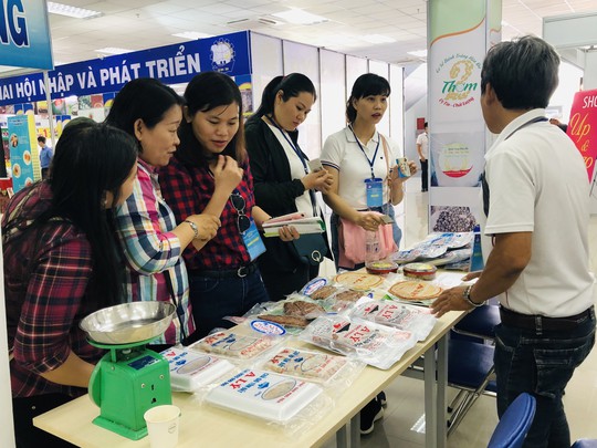 Kết nối cung cầu TP HCM và các tỉnh,thành: Thêm 379 hợp đồng được ký kết