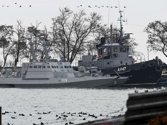 Nga tung video thú nhận sự thật của thủy thủ tàu Ukraine? - Ảnh 1.