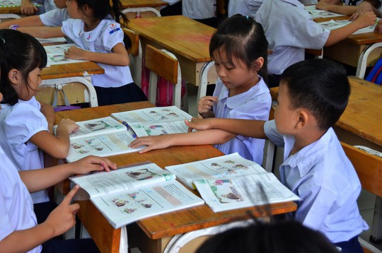 Trẻ sợ đi học, học nhiều không hiểu - Ảnh 1. Trẻ sợ đi học, học nhiều không hiểu - Ảnh 1.