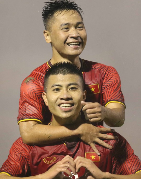 Việt Nam phô trương sức mạnh ngày khai mạc Giải U21 quốc tế 2018 - Ảnh 3.