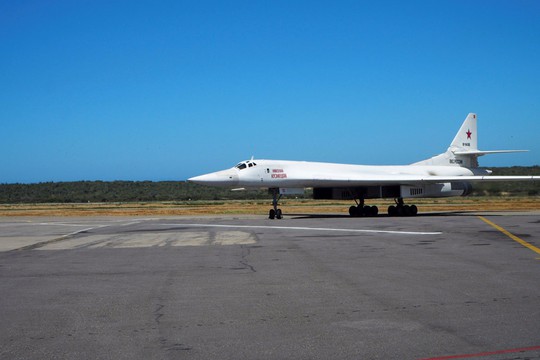 Tại sao Nga vội rút máy bay ném bom khỏi Venezuela? - Ảnh 2.