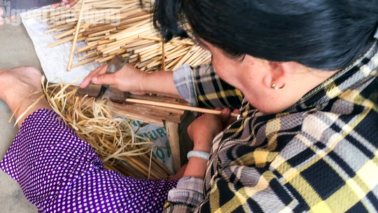 Bí quyết bảo vệ sức khỏe người dùng của xóm đũa tre sạch ở miền Tây - Ảnh 8.