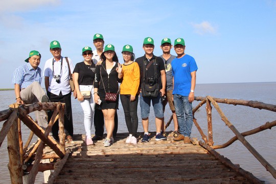 Về Cà Mau, du khách sẽ “hối hận” nếu không đến những điểm hấp dẫn này - Ảnh 12.
