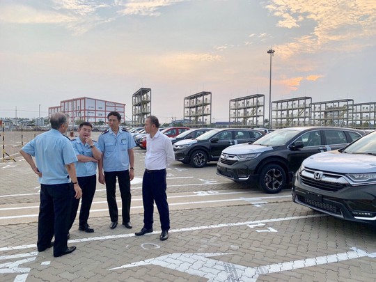 Cục hải quan TP HCM vượt nhẹ chỉ tiêu thu ngân sách 2018 - Ảnh 1.