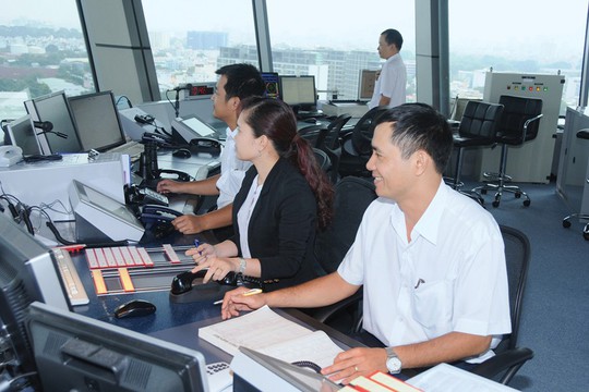 Áp dụng tiêu chuẩn mới, giảm ách tắc vùng trời sân bay Tân Sơn Nhất - Ảnh 2. Áp dụng tiêu chuẩn mới, giảm ách tắc vùng trời sân bay Tân Sơn Nhất - Ảnh 2.