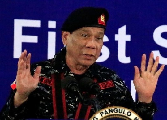 Ông Duterte thà bị xử bắn còn hơn ngồi tù - Ảnh 1.