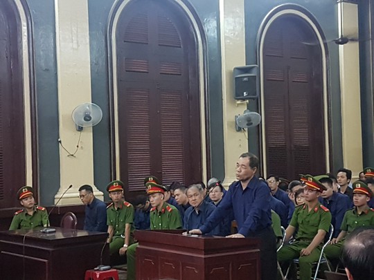 Đề nghị xử Trầm Bê 6 năm tù, Phạm Công Danh 20 năm tù - Ảnh 2. Đề nghị xử Trầm Bê 6 năm tù, Phạm Công Danh 20 năm tù - Ảnh 2.