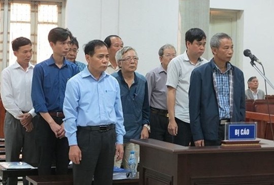 Vụ 18 lần vỡ đường ống nước sông Đà: Các bị cáo nhận án thấp hơn đề nghị của VKS - Ảnh 2.