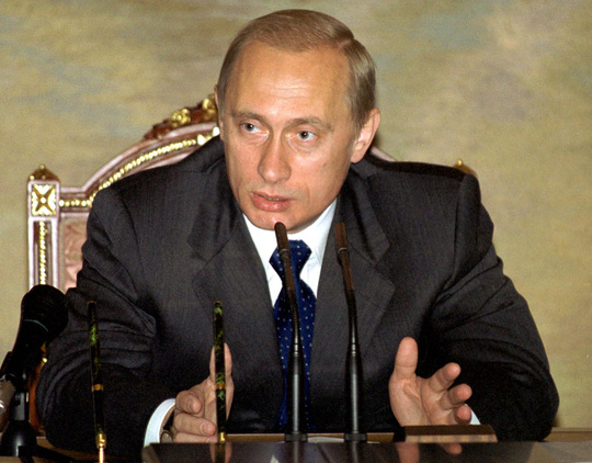 Nhìn lại Tổng thống Putin sau gần 2 thập kỷ nắm quyền - Ảnh 3.