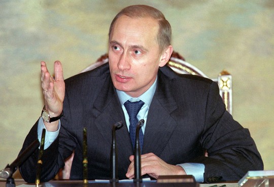 Nhìn lại Tổng thống Putin sau gần 2 thập kỷ nắm quyền - Ảnh 4.