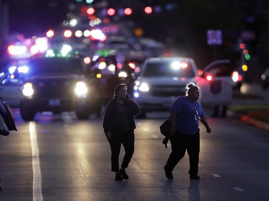 Cảnh sát Mỹ chưa giải được bài toán đố nổ bom ở Texas - Ảnh 1.