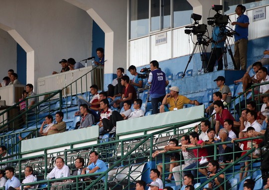 Bản quyền truyền hình V-League vẫn khó bán - Ảnh 1. Bản quyền truyền hình V-League vẫn khó bán - Ảnh 1.