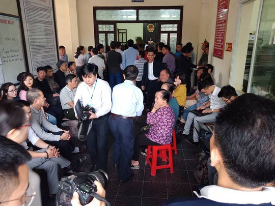 Xét xử cựu nhà báo Lê Duy Phong: Báo chí gặp khó khi tác nghiệp - Ảnh 4. Xét xử cựu nhà báo Lê Duy Phong: Báo chí gặp khó khi tác nghiệp - Ảnh 4.