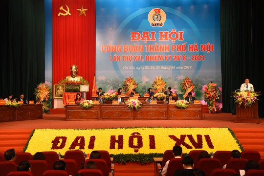 Bà Nguyễn Thị Tuyến tái đắc cử Chủ tịch LĐLĐ TP Hà Nội - Ảnh 2.
