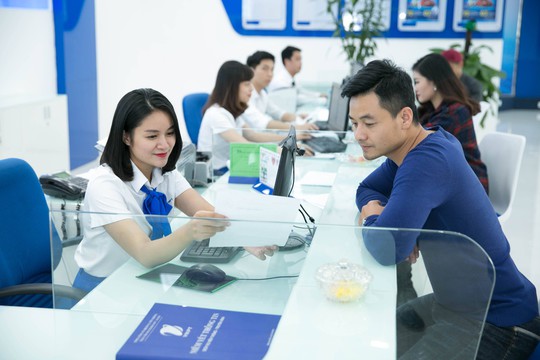 Nhà mạng tiếp tục thúc khách hàng bổ sung ảnh chân dung - Ảnh 1. Nhà mạng tiếp tục thúc khách hàng bổ sung ảnh chân dung - Ảnh 1.