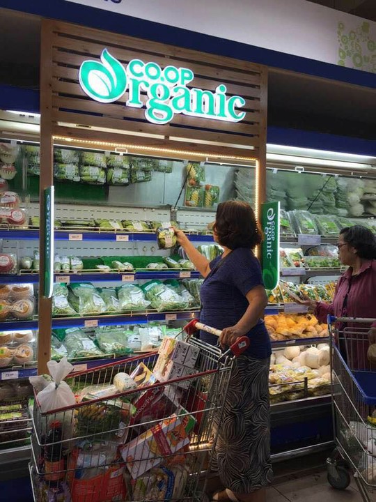 Trái cây, thịt heo thương hiệu Co.op Organic sắp ra thị trường - Ảnh 1.