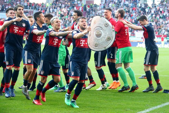 Bayern Munich lần thứ 6 liên tiếp vô địch Bundesliga - Ảnh 2.
