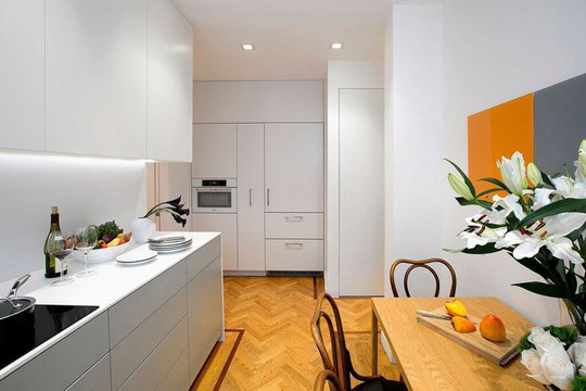 Nhà bếp nhỏ đa chức năng của căn hộ này khiến ai thấy cũng mê - Ảnh 3.
