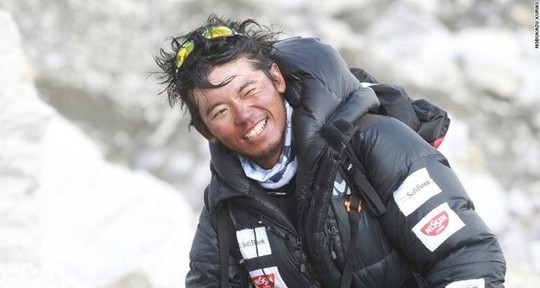 Mất 9 ngón tay vẫn leo Everest, người đàn ông Nhật chết thảm - Ảnh 1.