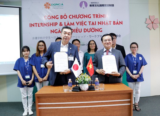 ĐH Đông Á và Học viện Giáo dục Nanakamado Nhật Bản ký kết hợp tác - Ảnh 1.