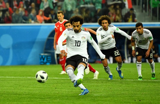 Chủ nhà Nga thăng hoa, Ai Cập chia tay World Cup - Ảnh 8.