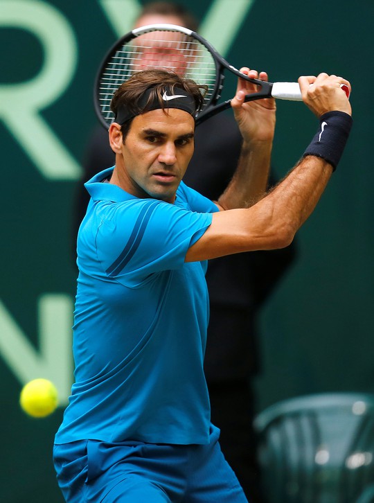 Federer bất ngờ thua đàn em ở chung kết Halle Open - Ảnh 3.