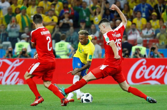 Không cho Serbia tạo sốc, Brazil cùng Thụy Sĩ vào vòng 1/8 - Ảnh 6.