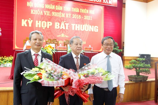 Chủ tịch UBND tỉnh Thừa Thiên – Huế được miễn nhiệm, chờ nghỉ hưu - Ảnh 2.