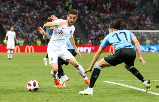 Cavani tiễn Ronaldo về nước - Ảnh 2. Cavani tiễn Ronaldo về nước - Ảnh 2.