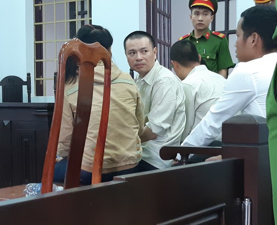 Vẫn giữ mức án cao nhất cho người xả súng ở Đắk Nông - Ảnh 1. Vẫn giữ mức án cao nhất cho người xả súng ở Đắk Nông - Ảnh 1.