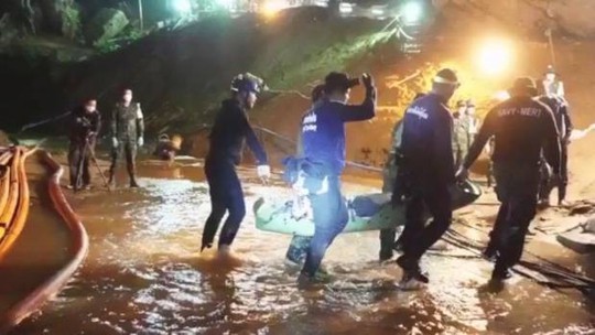 Chiến dịch giải cứu đội bóng mắc kẹt suýt gặp thảm họa - Ảnh 3.