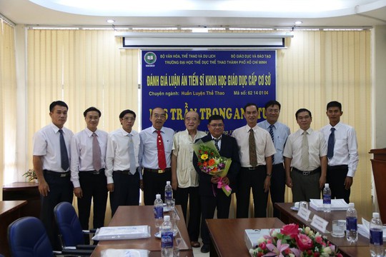 Việt Nam có tiến sĩ đầu tiên về quần vợt - Ảnh 1. Việt Nam có tiến sĩ đầu tiên về quần vợt - Ảnh 1.