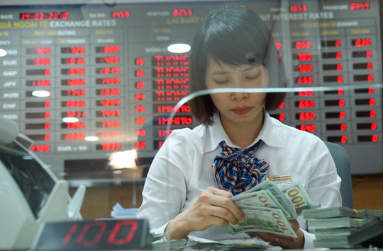 Giá USD giảm mạnh phiên đầu tuần - Ảnh 1. Giá USD giảm mạnh phiên đầu tuần - Ảnh 1.