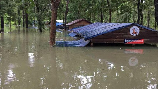 Vỡ đập thủy điện tại Lào: Người dân Campuchia sơ tán hàng loạt - Ảnh 1.