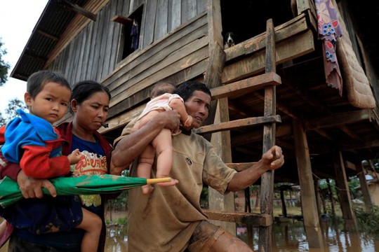 Vỡ đập thủy điện ở Lào: Không gì ngăn nổi lực nước, không đủ thời gian để chạy - Ảnh 3.