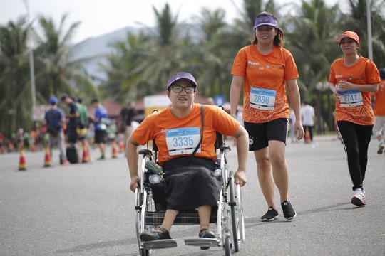VĐV Suzaki Yuuya về nhất 42 km, cuộc thi Marathon Quốc tế Đà Nẵng - Ảnh 14.