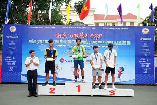 Tay vợt nữ Việt kiều vô địch U16 - Ảnh 2.
