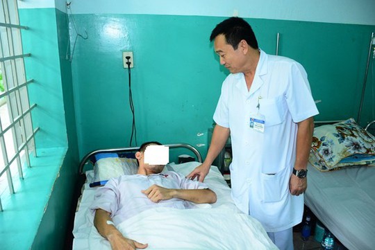 Cứu bệnh nhân bị vỡ xương chậu hiếm gặp  - Ảnh 1.