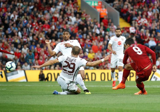 Hàng công khủng lên tiếng, Liverpool thắng dễ Torino - Ảnh 4.