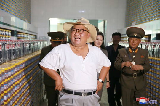 Hình ảnh lạ của ông Kim Jong-un - Ảnh 4.