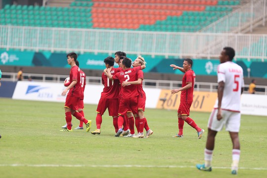 UAE giành HCĐ sau loạt sút 11 mét may rủi - Ảnh 6. UAE giành HCĐ sau loạt sút 11 mét may rủi - Ảnh 6.